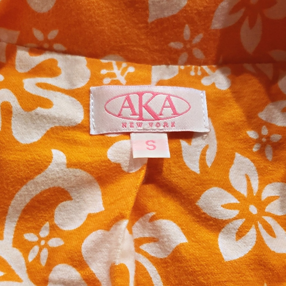 AKA New York Khaki Jacket - Picture 5 of 5